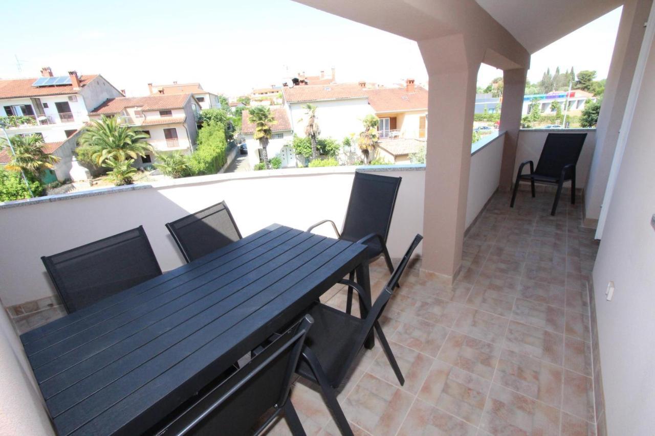 Apartments Eni Rovinj Bagian luar foto