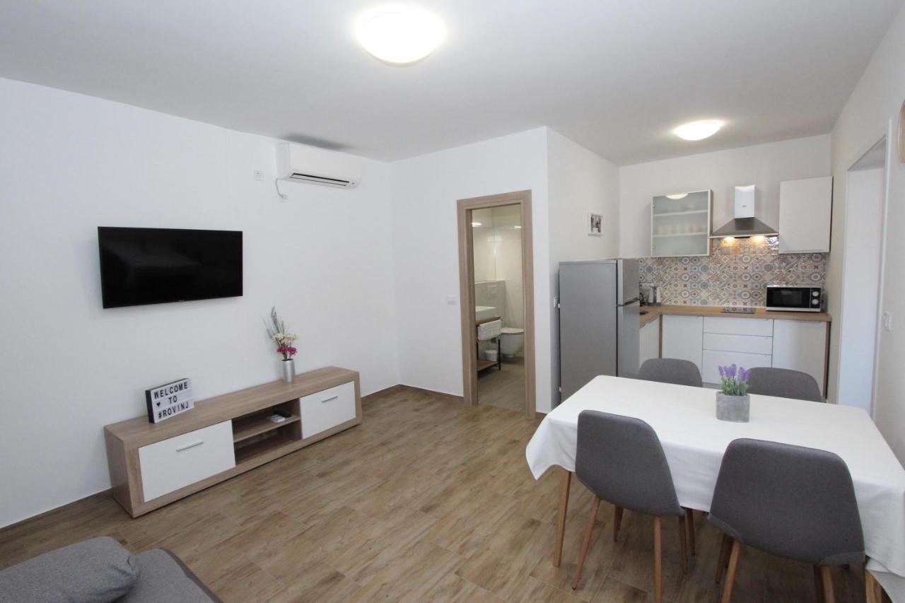 Apartments Eni Rovinj Bagian luar foto