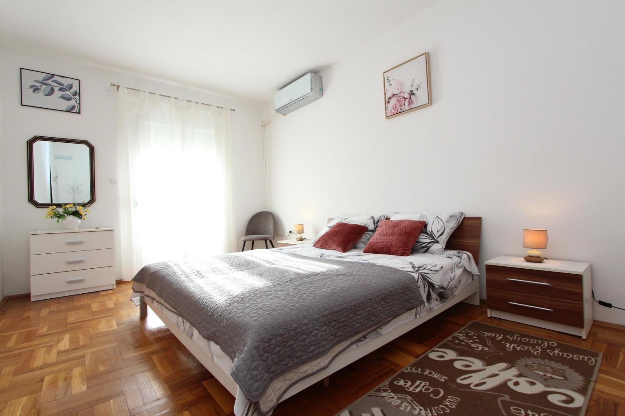 Apartments Eni Rovinj Bagian luar foto