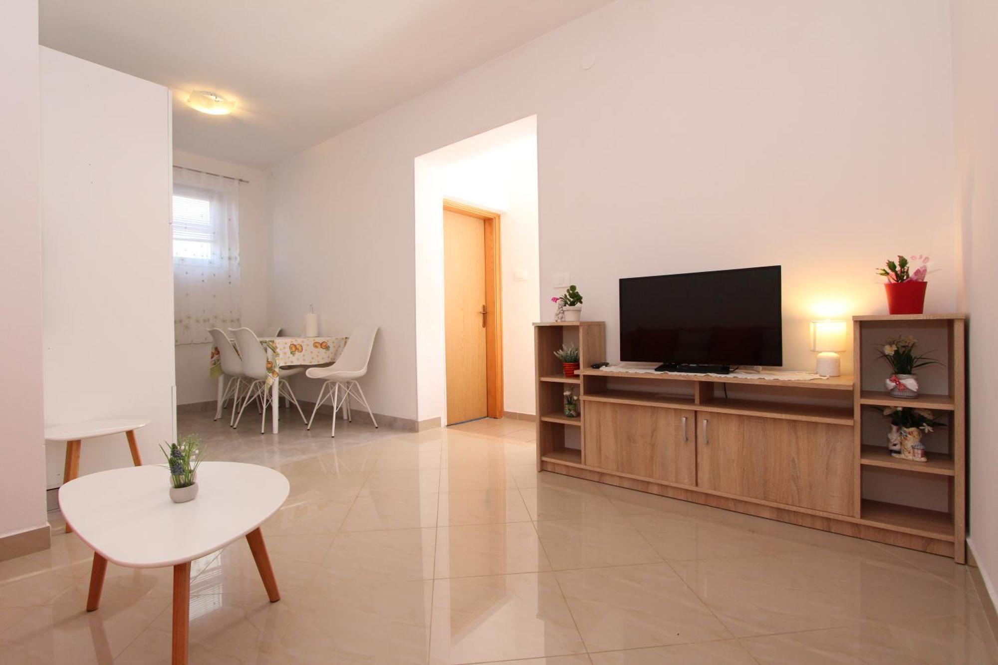 Apartments Eni Rovinj Bagian luar foto