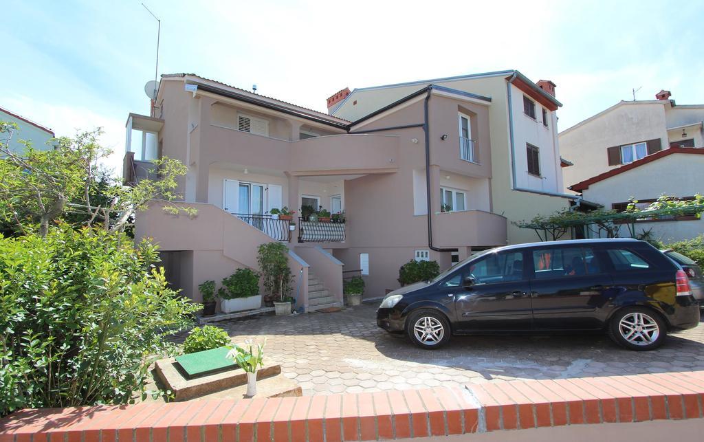 Apartments Eni Rovinj Bagian luar foto